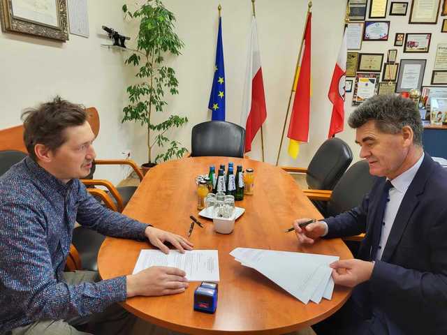 [FOTO] 50 tysięcy złotych dla organizacji pozarządowych z powiatu ząbkowickiego. Na co zostaną przeznaczone środki?