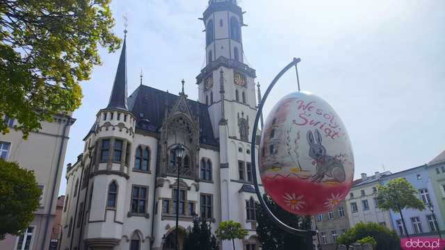 [FOTO] Wielkanoc zawitała na rynek w Ząbkowicach Śląskich