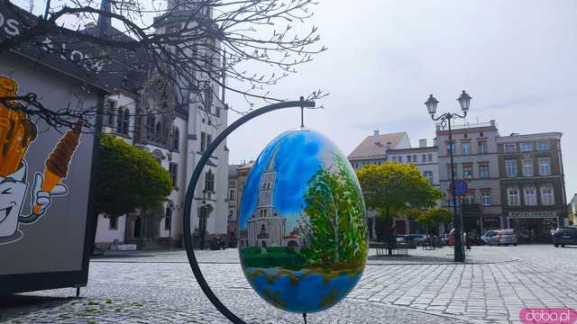 [FOTO] Wielkanoc zawitała na rynek w Ząbkowicach Śląskich