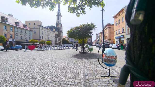 [FOTO] Wielkanoc zawitała na rynek w Ząbkowicach Śląskich