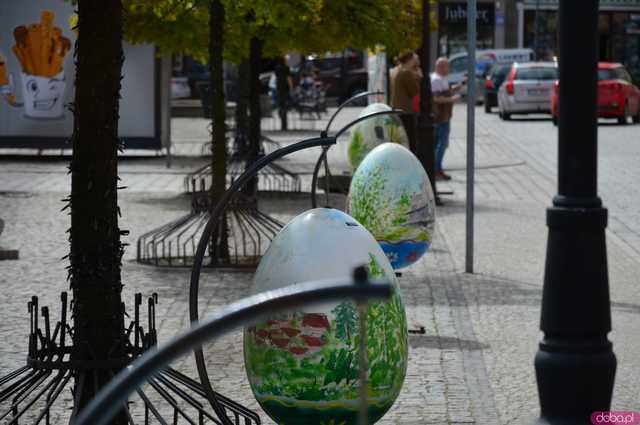 [FOTO] Wielkanoc zawitała na rynek w Ząbkowicach Śląskich