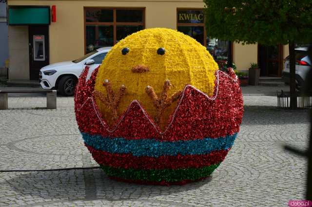 [FOTO] Wielkanoc zawitała na rynek w Ząbkowicach Śląskich