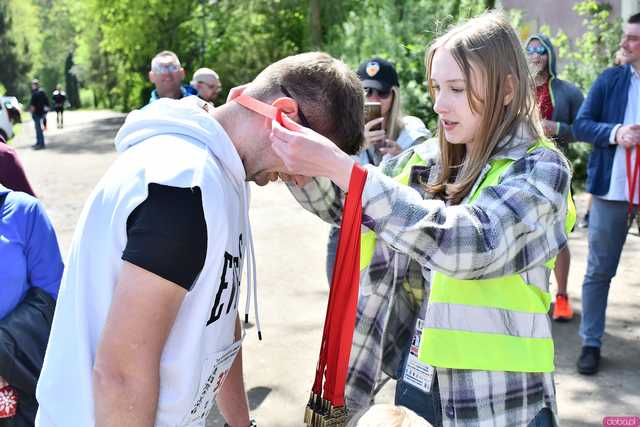 [WIDEO/FOTO] Pobiegli w 14. Półmaratonie Henrykowskim i 10. Dyszce Księgi Henrykowskiej