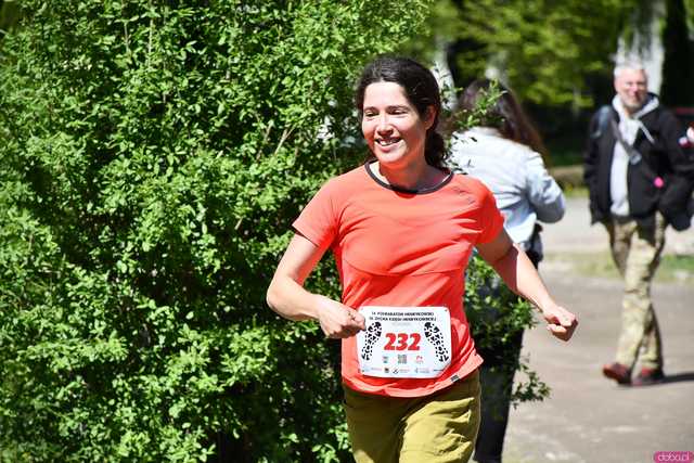 [WIDEO/FOTO] Pobiegli w 14. Półmaratonie Henrykowskim i 10. Dyszce Księgi Henrykowskiej