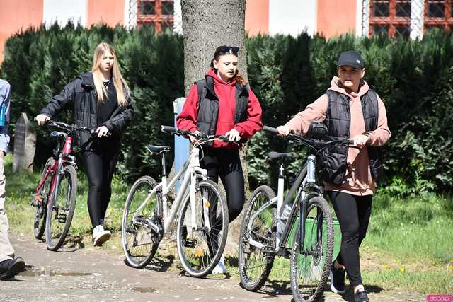 [WIDEO/FOTO] Pobiegli w 14. Półmaratonie Henrykowskim i 10. Dyszce Księgi Henrykowskiej