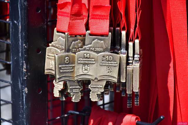 [WIDEO/FOTO] Pobiegli w 14. Półmaratonie Henrykowskim i 10. Dyszce Księgi Henrykowskiej