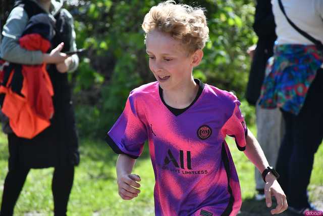 [WIDEO/FOTO] Pobiegli w 14. Półmaratonie Henrykowskim i 10. Dyszce Księgi Henrykowskiej