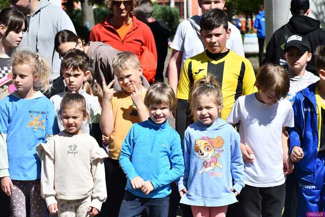 [WIDEO/FOTO] Pobiegli w 14. Półmaratonie Henrykowskim i 10. Dyszce Księgi Henrykowskiej