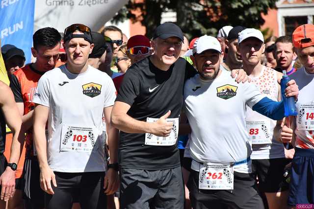 [WIDEO/FOTO] Pobiegli w 14. Półmaratonie Henrykowskim i 10. Dyszce Księgi Henrykowskiej