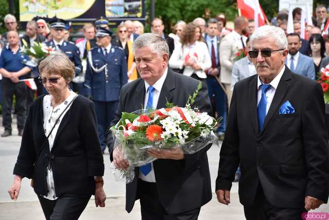 [FOTO] Rocznica, która zobowiązuje. Ząbkowice Śląskie pamiętają o 3 Maja