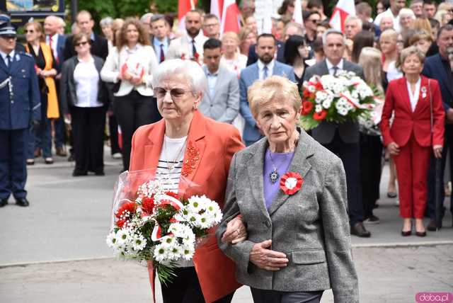 [FOTO] Rocznica, która zobowiązuje. Ząbkowice Śląskie pamiętają o 3 Maja