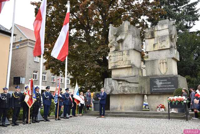 [FOTO] Rocznica, która zobowiązuje. Ząbkowice Śląskie pamiętają o 3 Maja