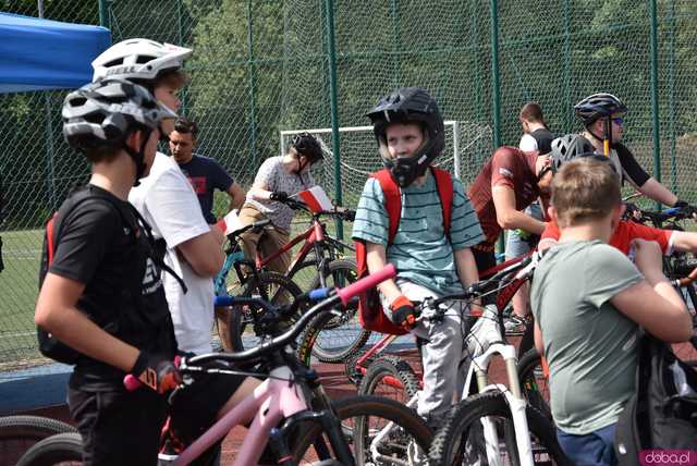 [FOTO] Sezon rowerowy w Ząbkowicach Śląskich oficjalnie otwarty! Nie zabrakło specjalnego gościa...