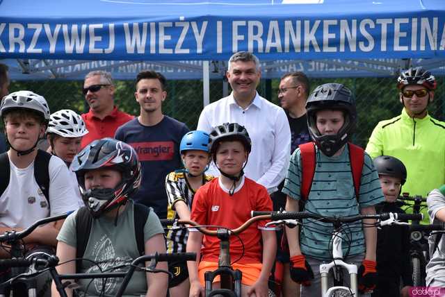 [FOTO] Sezon rowerowy w Ząbkowicach Śląskich oficjalnie otwarty! Nie zabrakło specjalnego gościa...