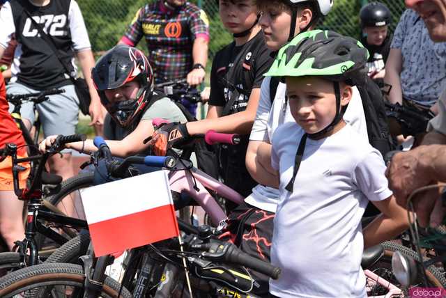 [FOTO] Sezon rowerowy w Ząbkowicach Śląskich oficjalnie otwarty! Nie zabrakło specjalnego gościa...