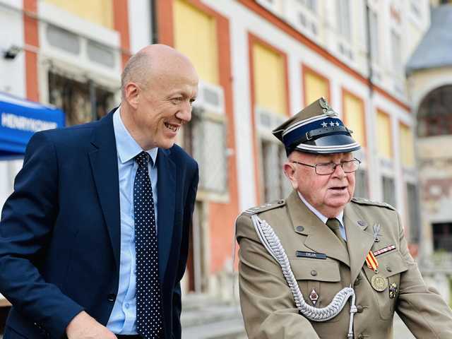 [FOTO] Obchody uchwalenia Konstytucji 3 Maja oraz uroczystości dnia Patrona Strażaków Św. Floriana w Henrykowie