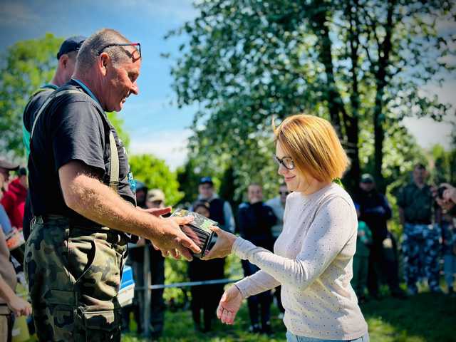 [FOTO] Zawody spławikowe o Puchar Burmistrza Ziębic. Kto sięgnął po zwycięstwo?