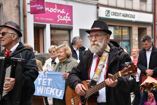 [FOTO] Pół wieku pasji i aktywności. W Ząbkowicach Śląskich świętowano jubileusz Uniwersytetów Trzeciego Wieku 