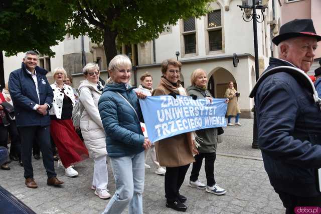 [FOTO] Pół wieku pasji i aktywności. W Ząbkowicach Śląskich świętowano jubileusz Uniwersytetów Trzeciego Wieku 