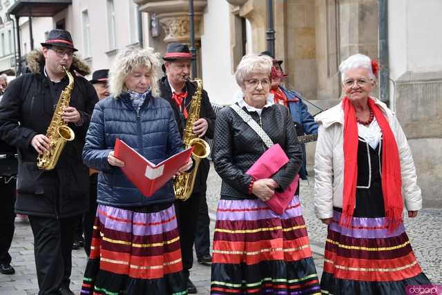 [FOTO] Pół wieku pasji i aktywności. W Ząbkowicach Śląskich świętowano jubileusz Uniwersytetów Trzeciego Wieku 