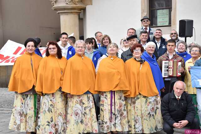 [FOTO] Pół wieku pasji i aktywności. W Ząbkowicach Śląskich świętowano jubileusz Uniwersytetów Trzeciego Wieku 
