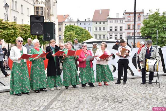 [FOTO] Pół wieku pasji i aktywności. W Ząbkowicach Śląskich świętowano jubileusz Uniwersytetów Trzeciego Wieku 