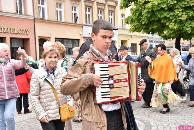 [FOTO] Pół wieku pasji i aktywności. W Ząbkowicach Śląskich świętowano jubileusz Uniwersytetów Trzeciego Wieku 