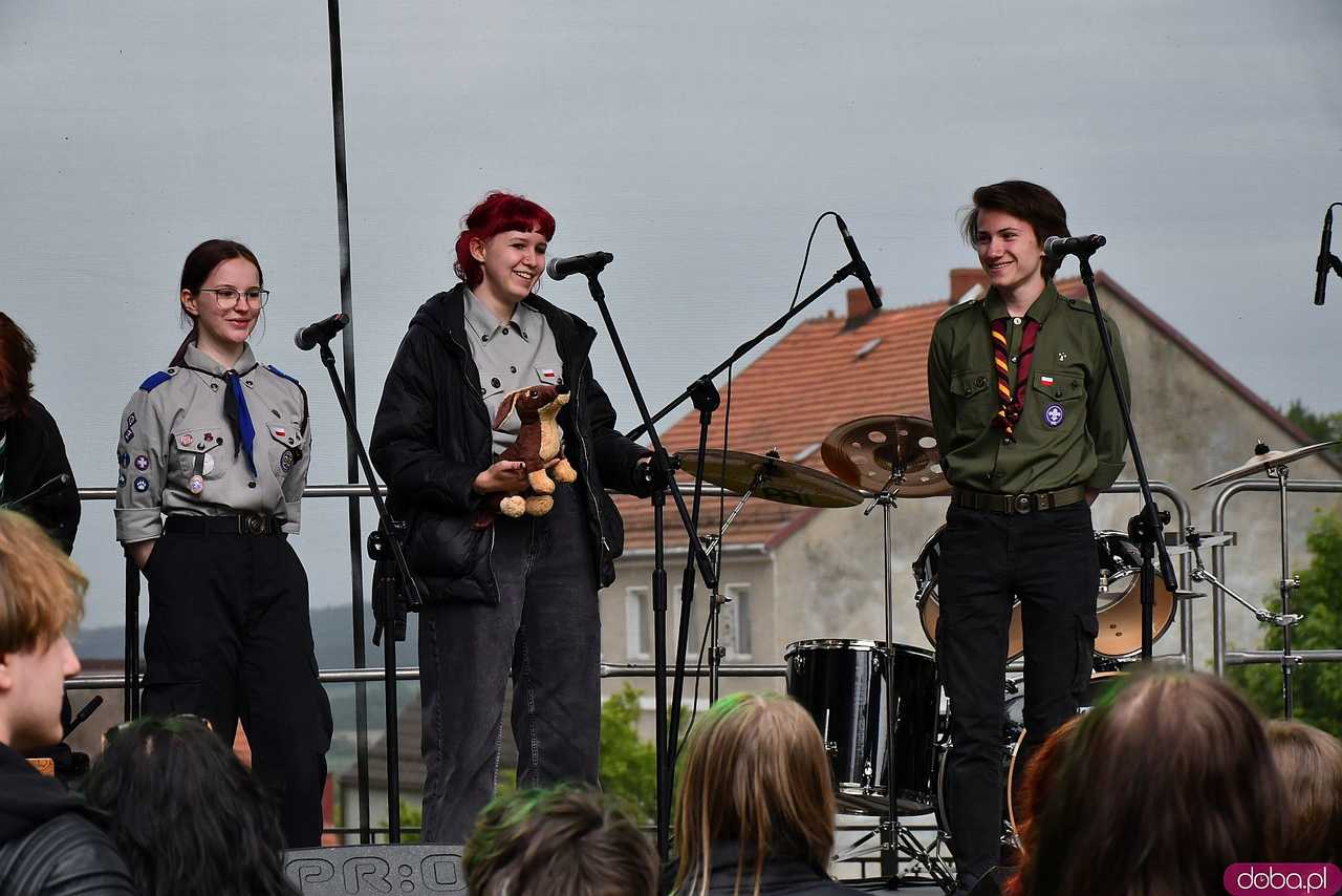 [WIDEO/FOTO] Srebrnogórski Festiwal Piosenki Harcerskiej Lilijka po raz szósty! Wręczono nagrody