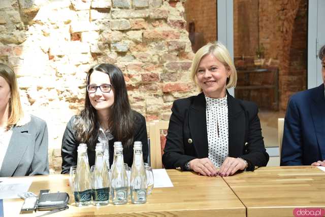 [FOTO,WIDEO] Twierdza Srebrna Góra coraz bliżej UNESCO. Podpisano międzynarodowe porozumienie 