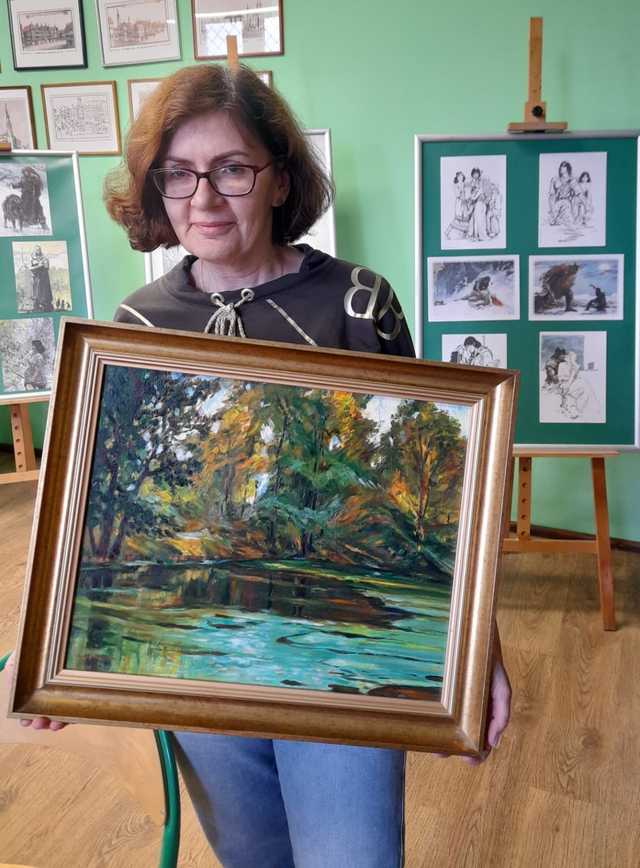 [FOTO] Niezapominajki i pachnidła, czyli majowe spotkanie Dyskusyjnego Klubu Książki