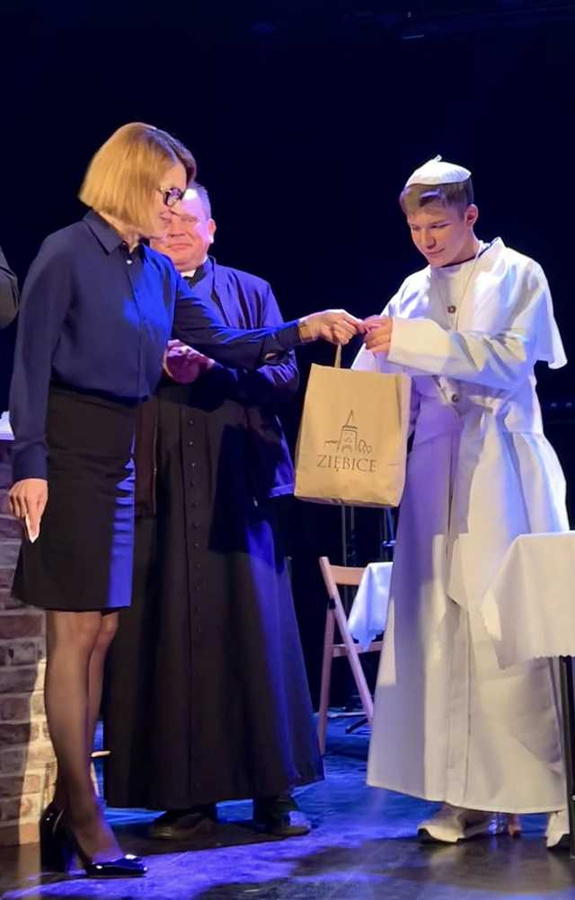 [FOTO] Wspominając Jana Pawła II. Jubileusz w Ziębicach