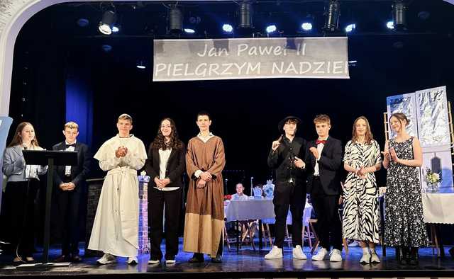 [FOTO] Wspominając Jana Pawła II. Jubileusz w Ziębicach