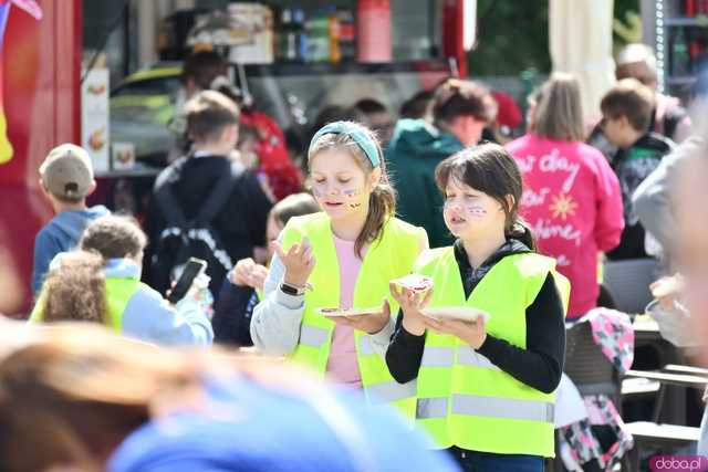 [FOTO, WIDEO] Na tropie przygody w Kamieńcu Ząbkowickim. Prawdziwy Dzień Dziecka