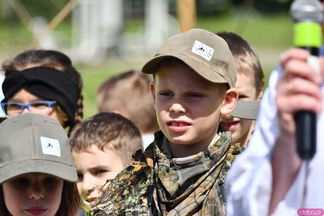 [FOTO, WIDEO] Na tropie przygody w Kamieńcu Ząbkowickim. Prawdziwy Dzień Dziecka