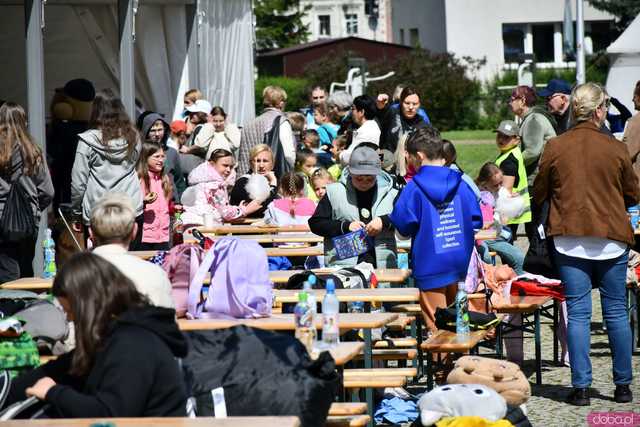 [FOTO, WIDEO] Na tropie przygody w Kamieńcu Ząbkowickim. Prawdziwy Dzień Dziecka