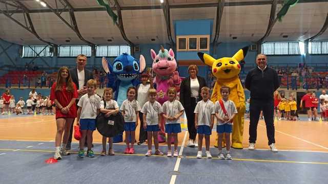 [FOTO] Maluchy przejęły boisko. XI Olimpiada Przedszkolaków za nami