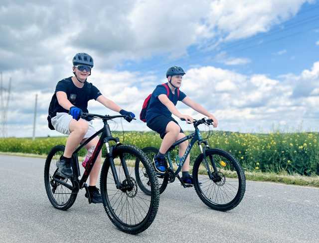 [FOTO] Miłośnicy dwóch kółek znów wyruszyli w trasę podczas 26. Rekracyjnego Rajdu Rowerowego 