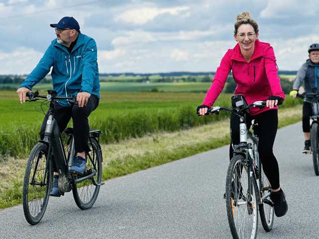 [FOTO] Miłośnicy dwóch kółek znów wyruszyli w trasę podczas 26. Rekracyjnego Rajdu Rowerowego 