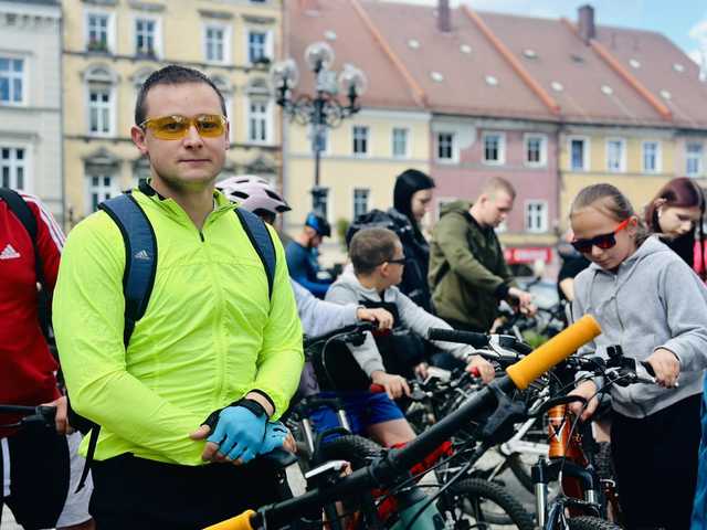 [FOTO] Miłośnicy dwóch kółek znów wyruszyli w trasę podczas 26. Rekracyjnego Rajdu Rowerowego 