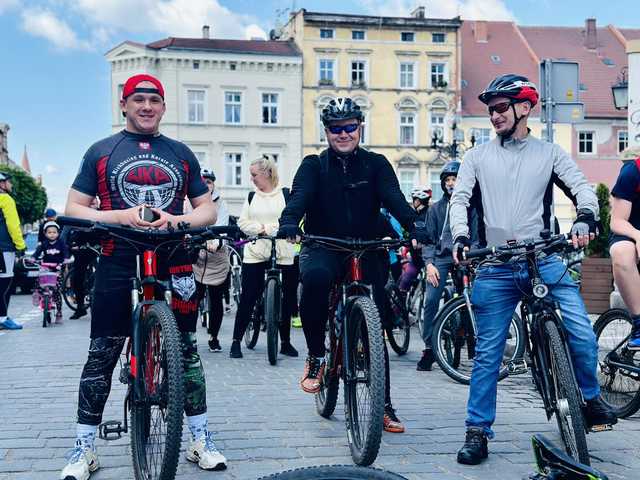 [FOTO] Miłośnicy dwóch kółek znów wyruszyli w trasę podczas 26. Rekracyjnego Rajdu Rowerowego 