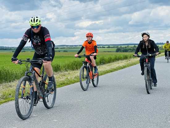 [FOTO] Miłośnicy dwóch kółek znów wyruszyli w trasę podczas 26. Rekracyjnego Rajdu Rowerowego 