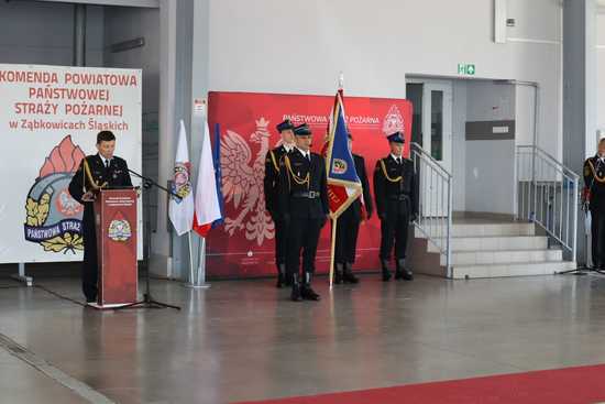[FOTO] W Ząbkowicach uroczyście nagrodzono i uhonorowano strażaków z naszego powiatu 