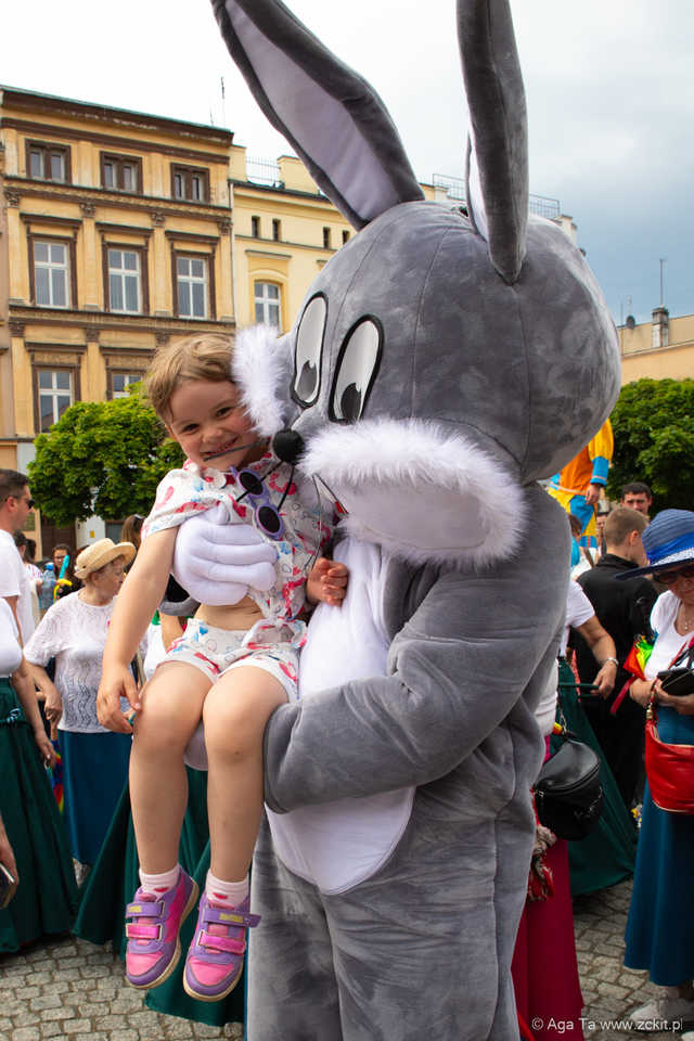 [FOTO] Tak świętowano Dzień Dziecka na plantach zamkowych w Ząbkowicch Śląskich 