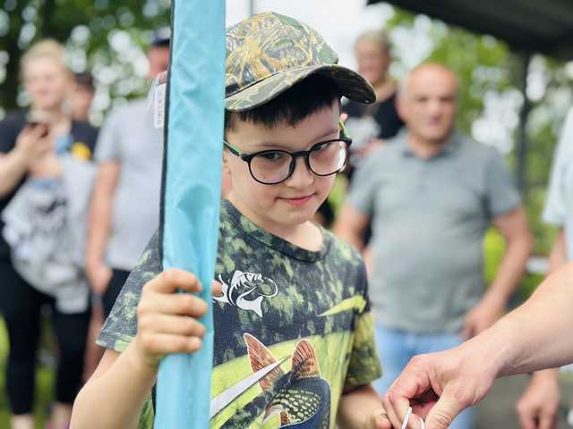 [FOTO] Wędkarski Dzień Dziecka nad stawem w Ziębicach