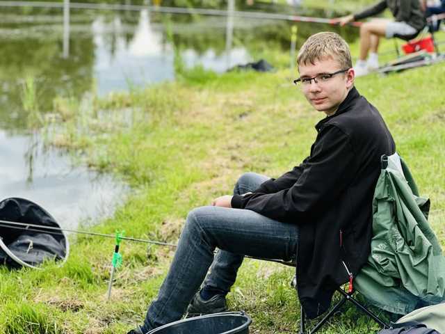 [FOTO] Wędkarski Dzień Dziecka nad stawem w Ziębicach