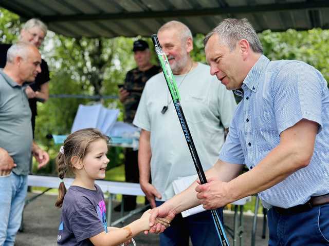 [FOTO] Wędkarski Dzień Dziecka nad stawem w Ziębicach