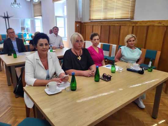 [FOTO] Rada Powiatu Ząbkowickiego udzieliła absulatorium zarządowi. Wicestarosta zrezygnował z pełnienia swojej funkcji 