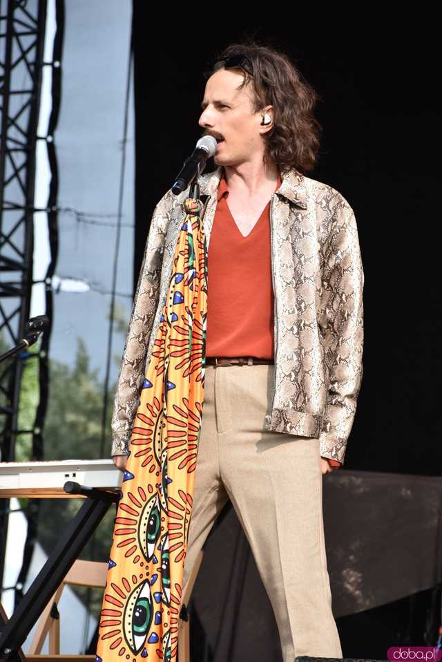 [FOTO] Pan Savyan podniósł temperaturę na scenie w Ziębicach 