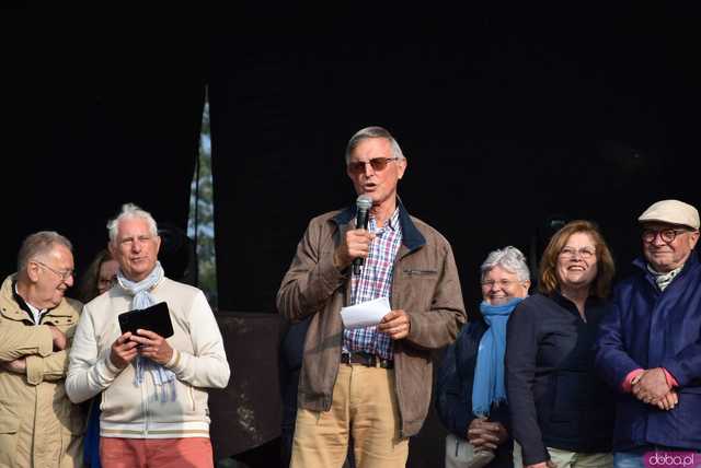 [FOTO] Na scenie Roxie Węgiel, która rozgrzewa publiczność do czerwoności 