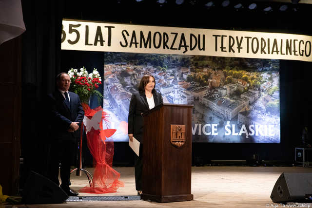 [FOTO] Uroczyste obchody 35-lecia Samorządu Terytorialnego w Ząbkowicach Śląskich 